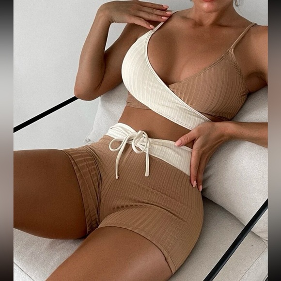 CUTE BRAND NEW Brown & Creme Two-Piece Swimsuit - Picture 1 of 7